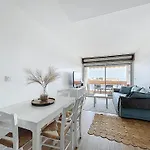 Apartment Vue Avec Terrasse Et Parking - Fr-1-715-114 Mauguio