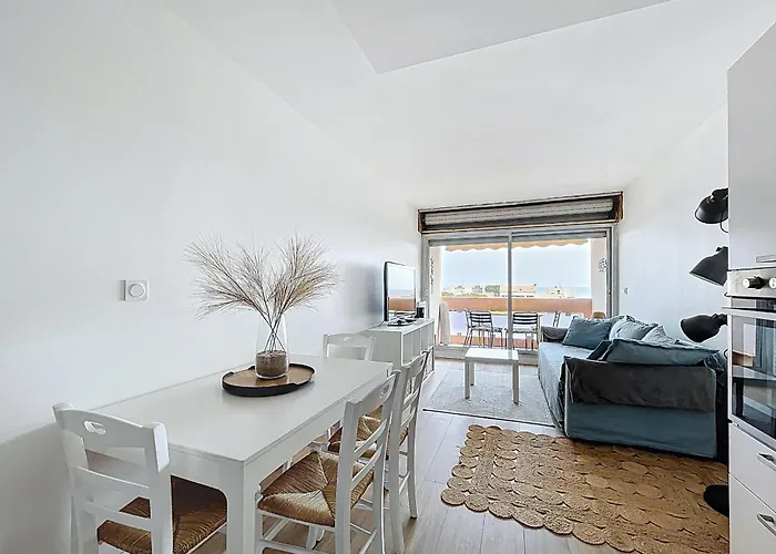 Διαμέρισμα Vue Avec Terrasse Et Parking - Fr-1-715-114 Mauguio